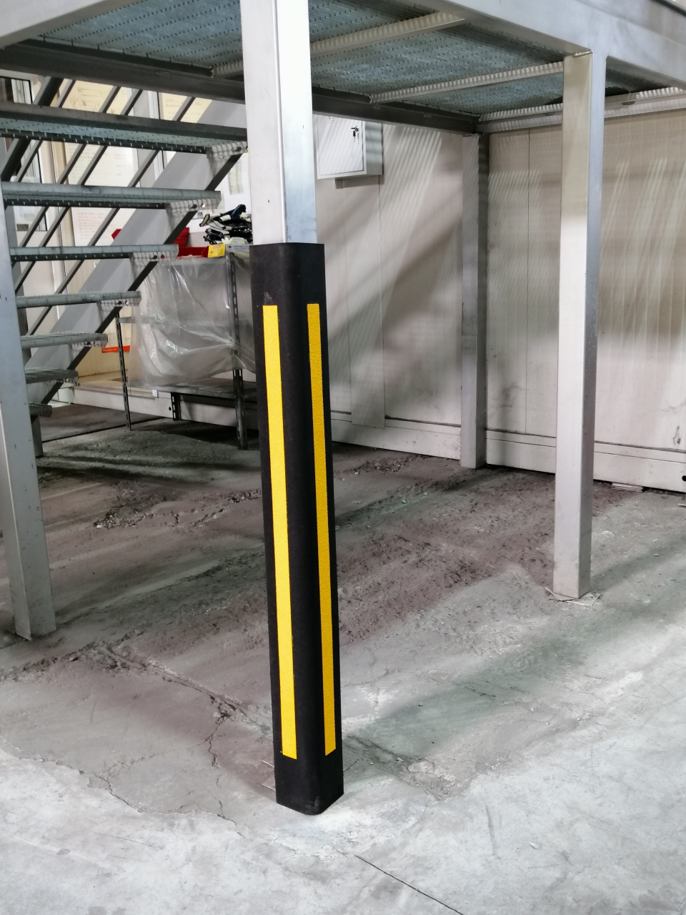 protector de esquinas para aparcamientos